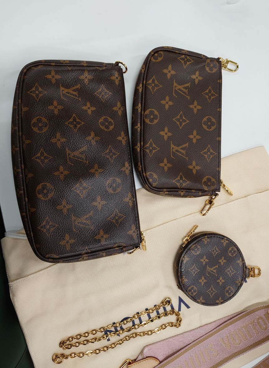 ミュルティポシェットアクセソワール