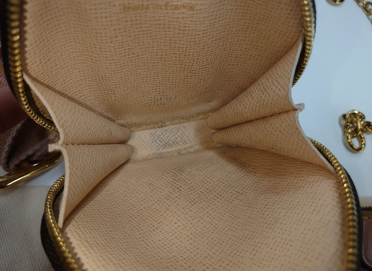 ミュルティポシェットアクセソワール