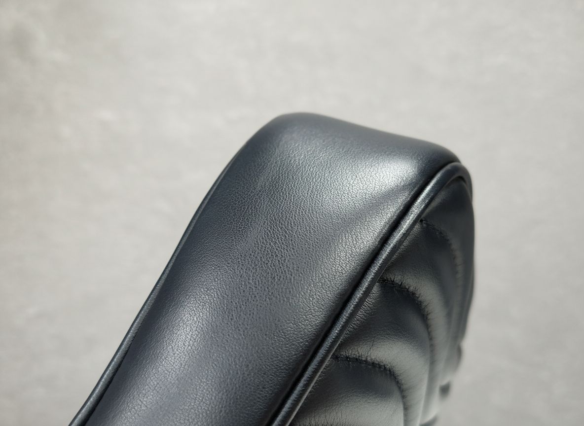 ミュルティポシェット