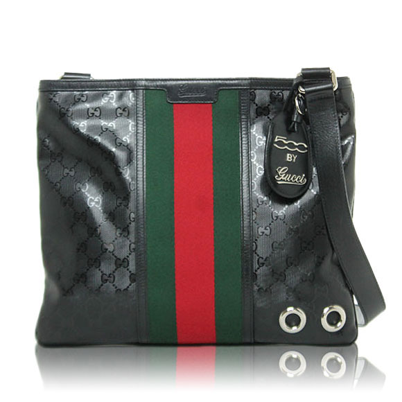 GUCCI インプリメ 34&nbsp;x30&nbsp;x1cm(幅&nbsp;x 高さ&nbsp;x マチ)