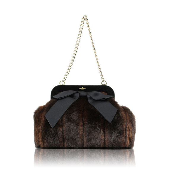 kate spade フェイクファーチェーンショルダーバッグ 30&nbsp;x20&nbsp;x10cm
(幅&nbsp;x 高さ&nbsp;x マチ)