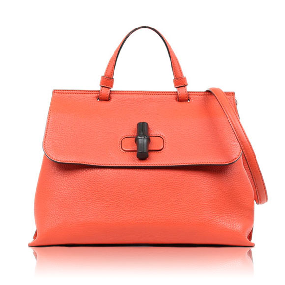 GUCCI バンブーデイリー 33&nbsp;x22&nbsp;x11cm
(幅&nbsp;x 高さ&nbsp;x マチ)