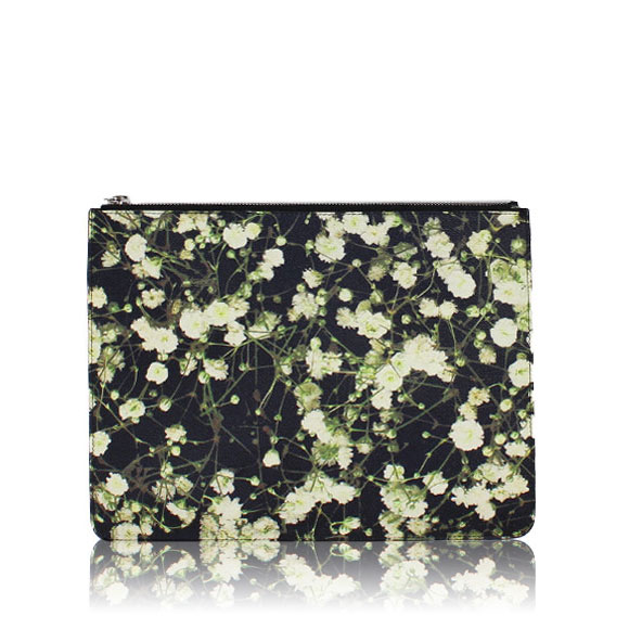 GIVENCHY クラッチバッグ 29&nbsp;x22&nbsp;x1cm(幅&nbsp;x 高さ&nbsp;x マチ)