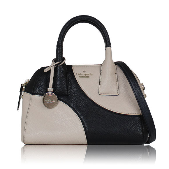 kate spade 2WAYバッグ 26&nbsp;x18&nbsp;x9cm(幅&nbsp;x 高さ&nbsp;x マチ)
