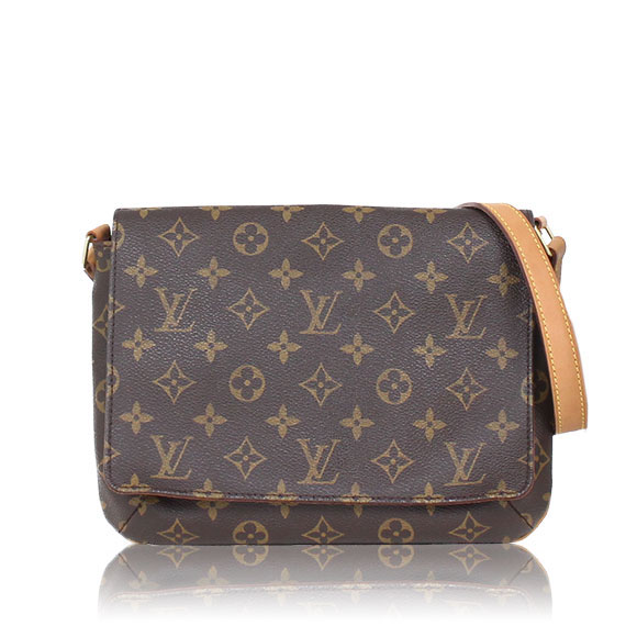 LOUIS VUITTON ミュゼットタンゴ 26&nbsp;x19&nbsp;x4cm(幅&nbsp;x 高さ&nbsp;x マチ)