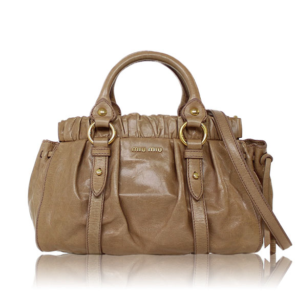 Miu Miu 2WAYバッグ 27&nbsp;x16&nbsp;x11cm(幅&nbsp;x 高さ&nbsp;x マチ)