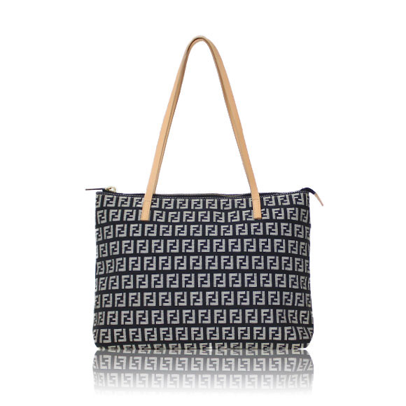 FENDI トートバッグ 27&nbsp;x21&nbsp;x7cm(幅&nbsp;x 高さ&nbsp;x マチ)