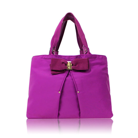 FERRAGAMO ヴァラ 36&nbsp;x25&nbsp;x12cm(幅&nbsp;x 高さ&nbsp;x マチ)