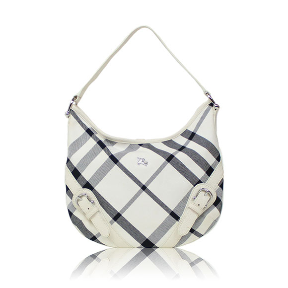 BURBERRY ショルダーバッグ 26&nbsp;x21&nbsp;x3cm(幅&nbsp;x 高さ&nbsp;x マチ)