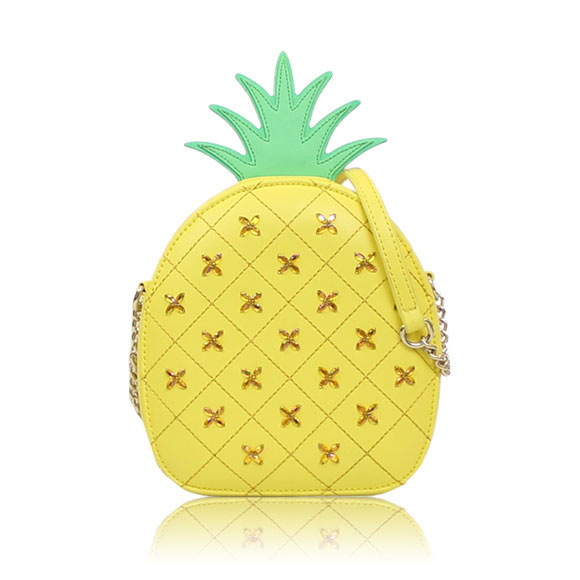 kate spade ショルダーバッグ 14&nbsp;x18&nbsp;x7cm(幅&nbsp;x 高さ&nbsp;x マチ)