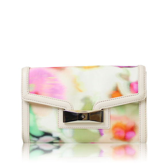 kate spade クラッチバッグ 25&nbsp;x15&nbsp;x3cm(幅&nbsp;x 高さ&nbsp;x マチ)