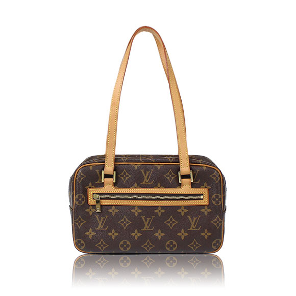 LOUIS VUITTON シテMM 25&nbsp;x15&nbsp;x10cm(幅&nbsp;x 高さ&nbsp;x マチ)