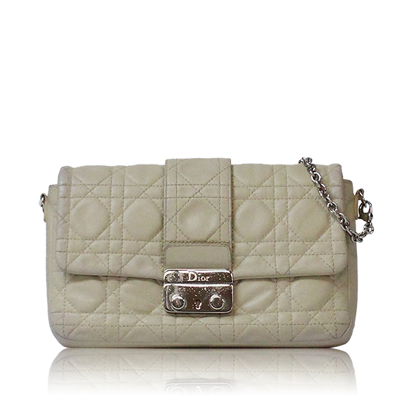 Dior カナージュ 21&nbsp;x11&nbsp;x3cm(幅&nbsp;x 高さ&nbsp;x マチ)