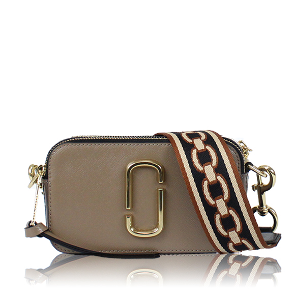 MARC JACOBS スナップショット 18&nbsp;x10&nbsp;x6cm(幅&nbsp;x 高さ&nbsp;x マチ)