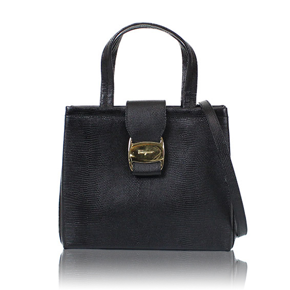 FERRAGAMO ヴァラ 24&nbsp;x20&nbsp;x10cm(幅&nbsp;x 高さ&nbsp;x マチ)