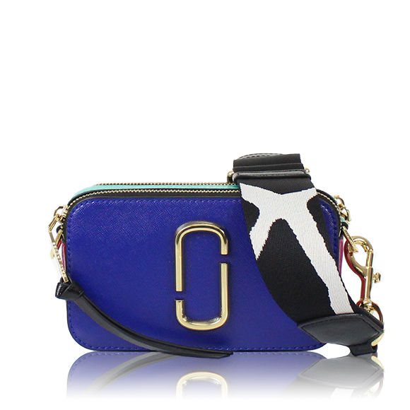 MARC JACOBS スナップショット 18&nbsp;x10&nbsp;x6cm(幅&nbsp;x 高さ&nbsp;x マチ)