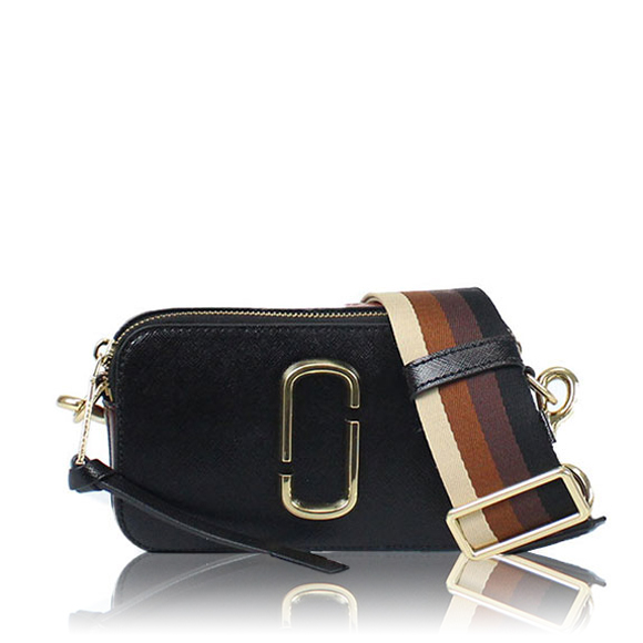 MARC JACOBS スナップショット 18&nbsp;x10&nbsp;x6cm(幅&nbsp;x 高さ&nbsp;x マチ)