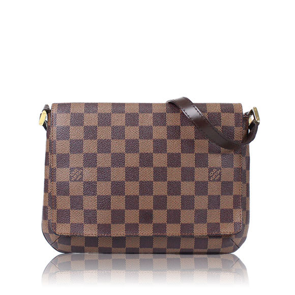 LOUIS VUITTON ミュゼットタンゴロング 25&nbsp;x18&nbsp;x3cm(幅&nbsp;x 高さ&nbsp;x マチ)