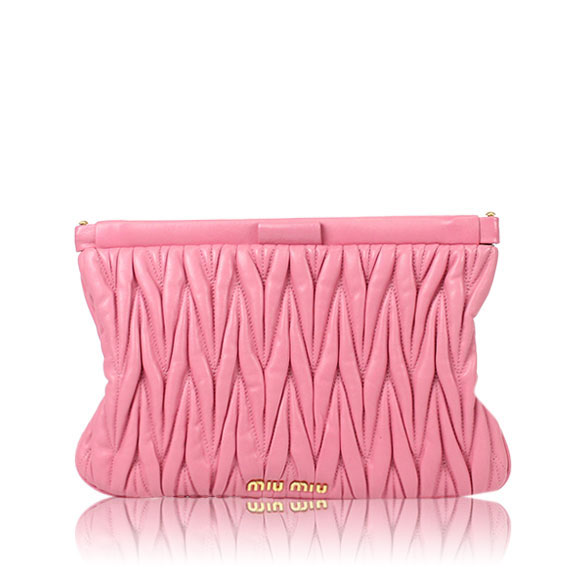 Miu Miu クラッチバッグ 27&nbsp;x18&nbsp;x2cm(幅&nbsp;x 高さ&nbsp;x マチ)