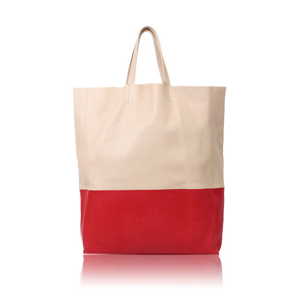 CELINE カバ 31&nbsp;x40&nbsp;x12cm(幅&nbsp;x 高さ&nbsp;x マチ)