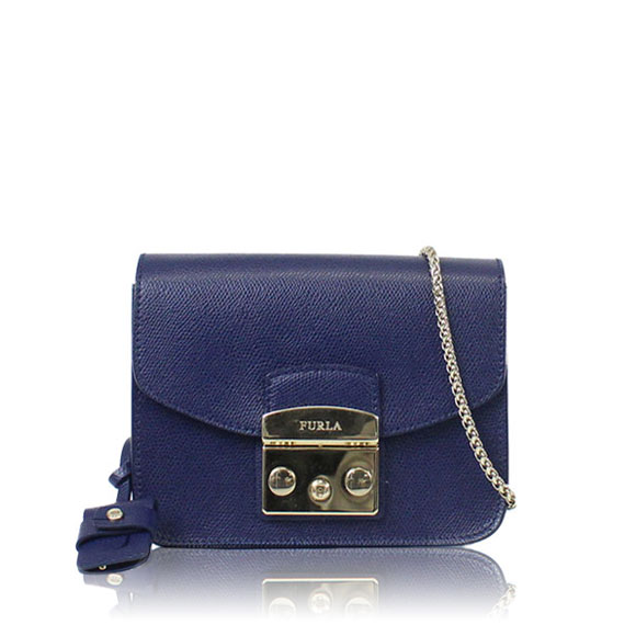 FURLA メトロポリス 16&nbsp;x12&nbsp;x8cm(幅&nbsp;x 高さ&nbsp;x マチ)