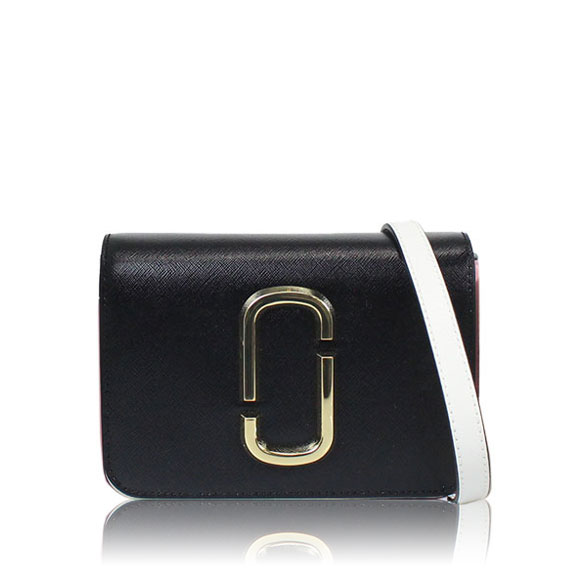 MARC JACOBS スナップショット 18&nbsp;x12&nbsp;x5cm(幅&nbsp;x 高さ&nbsp;x マチ)