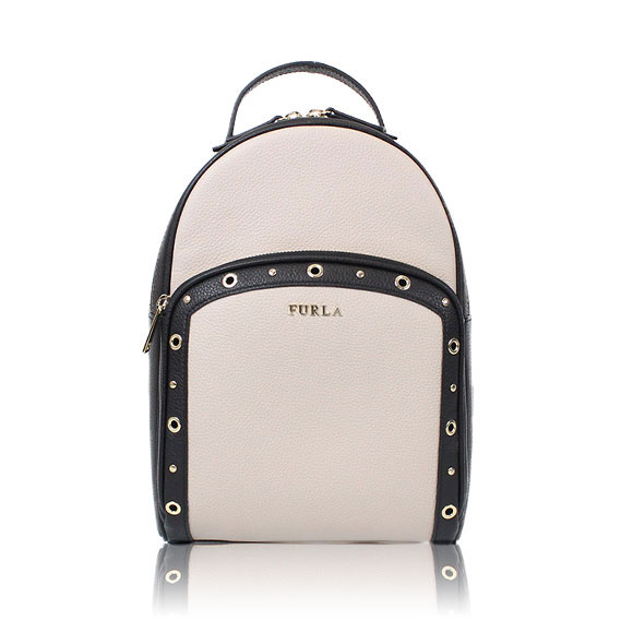 FURLA バックパック 20&nbsp;x29&nbsp;x10cm(幅&nbsp;x 高さ&nbsp;x マチ)