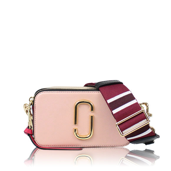 MARC JACOBS スナップショット 18&nbsp;x10&nbsp;x6cm(幅&nbsp;x 高さ&nbsp;x マチ)