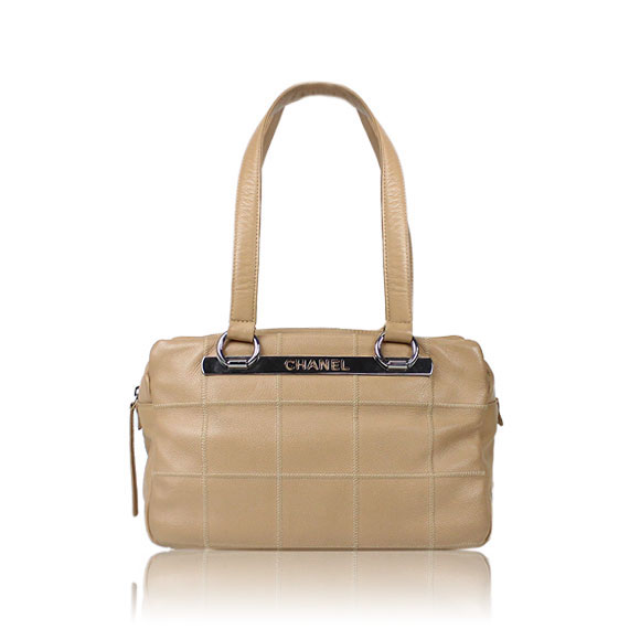 CHANEL チョコバー 28&nbsp;x17&nbsp;x13cm(幅&nbsp;x 高さ&nbsp;x マチ)