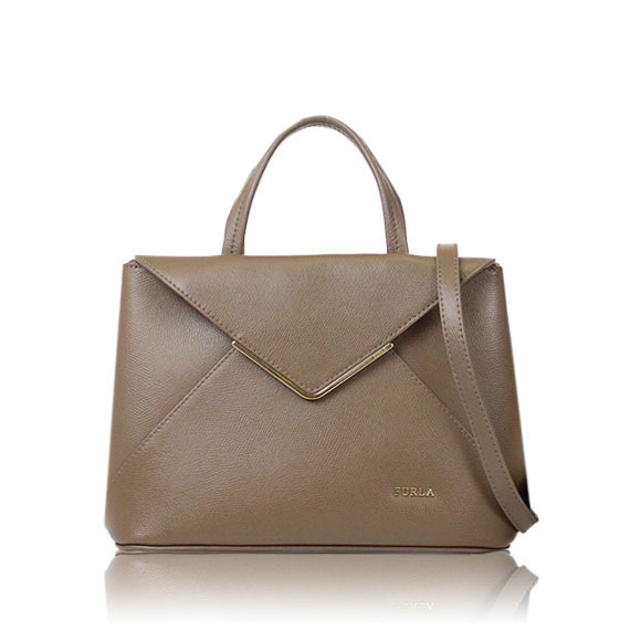 FURLA ケリス 27&nbsp;x20&nbsp;x13cm(幅&nbsp;x 高さ&nbsp;x マチ)