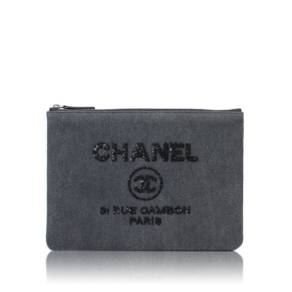 CHANEL クラッチバッグ 27&nbsp;x19&nbsp;x2cm(幅&nbsp;x 高さ&nbsp;x マチ)