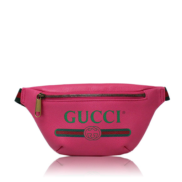 GUCCI GUCCIプリント 14&nbsp;x14&nbsp;x4cm(幅&nbsp;x 高さ&nbsp;x マチ)