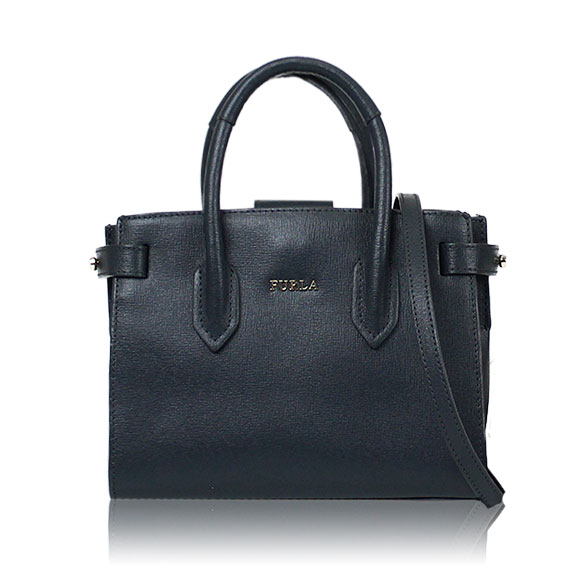 FURLA 2WAYバッグ 21&nbsp;x16&nbsp;x9cm(幅&nbsp;x 高さ&nbsp;x マチ)