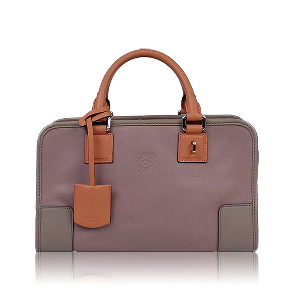 LOEWE アマソナ28 29&nbsp;x18&nbsp;x13cm(幅&nbsp;x 高さ&nbsp;x マチ)