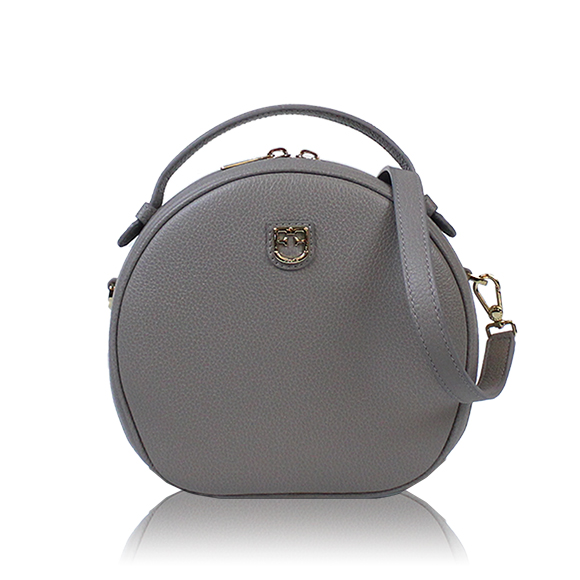 FURLA 2WAYバッグ 14&nbsp;x17&nbsp;x7cm(幅&nbsp;x 高さ&nbsp;x マチ)
