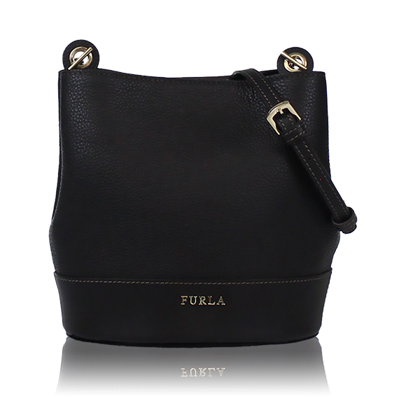 FURLA ショルダーバッグ 16&nbsp;x17&nbsp;x11cm(幅&nbsp;x 高さ&nbsp;x マチ)