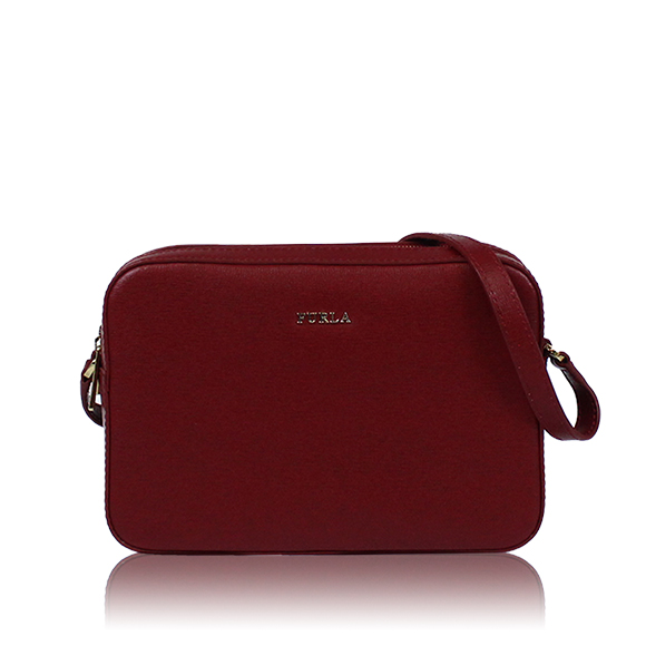 FURLA ショルダーバッグ 22&nbsp;x15&nbsp;x7cm(幅&nbsp;x 高さ&nbsp;x マチ)