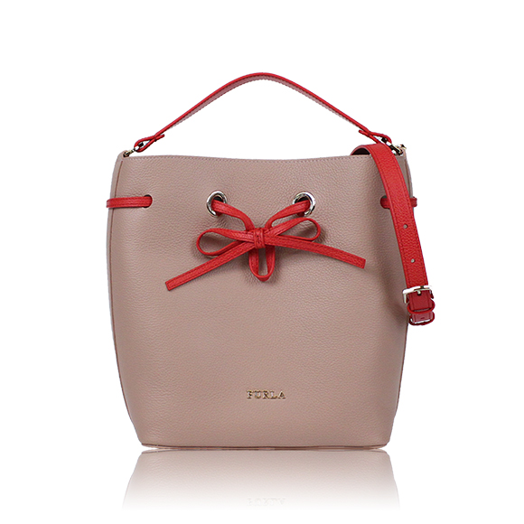 FURLA 2WAYバッグ 23&nbsp;x25&nbsp;x13cm(幅&nbsp;x 高さ&nbsp;x マチ)