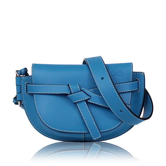 LOEWE ゲートバムバッグ 15&nbsp;x13&nbsp;x8cm(幅&nbsp;x 高さ&nbsp;x マチ)