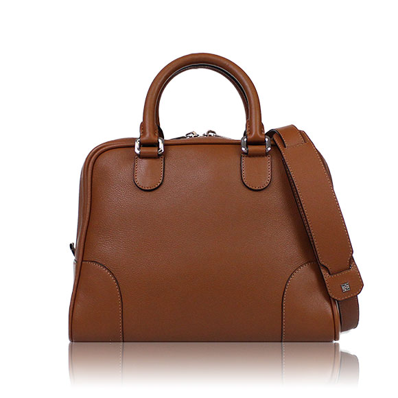 LOEWE アマソナ75 28&nbsp;x22&nbsp;x17cm(幅&nbsp;x 高さ&nbsp;x マチ)