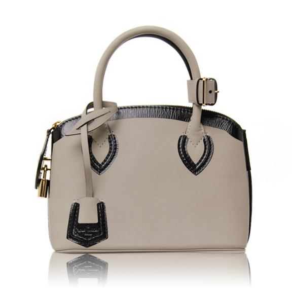 LOUIS VUITTON ロックイットBB 