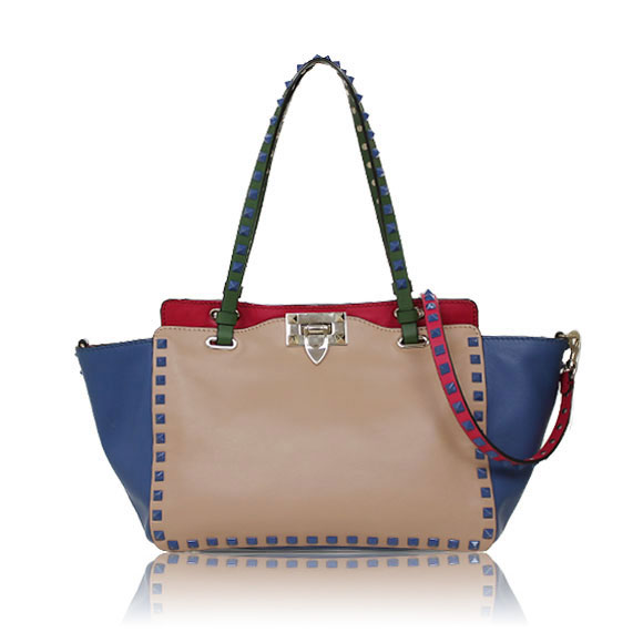 VALENTINO ロックスタッズ 26&nbsp;x18&nbsp;x10cm(幅&nbsp;x 高さ&nbsp;x マチ)