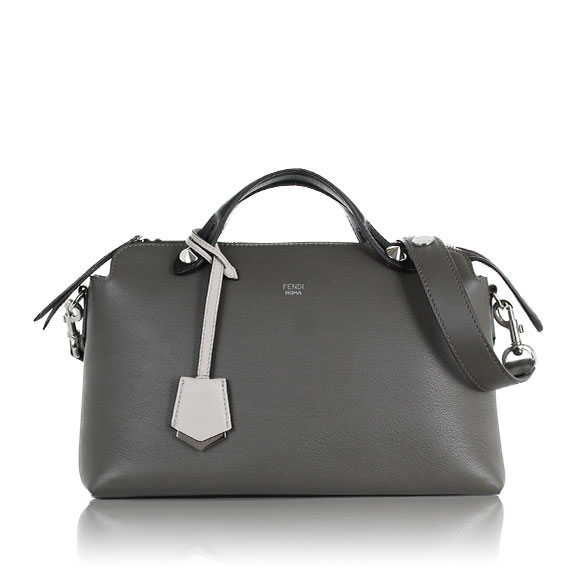 FENDI バイザウェイミディアム 