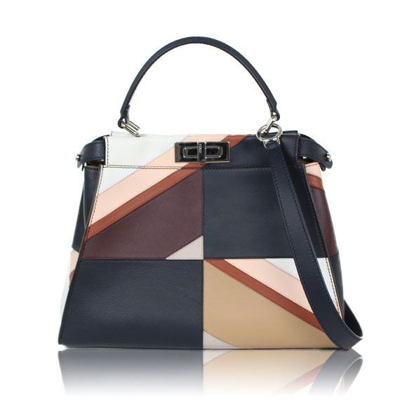 FENDI ピーカブー 