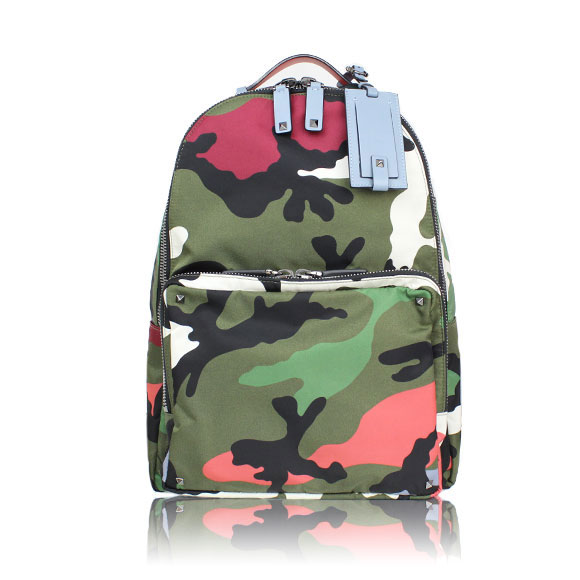 VALENTINO バックパック 29&nbsp;x39&nbsp;x11cm(幅&nbsp;x 高さ&nbsp;x マチ)