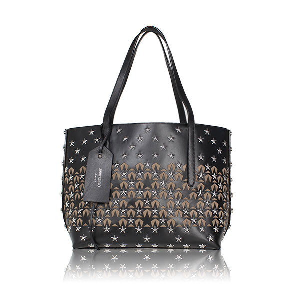 JIMMY CHOO ツイストイーストウエスト 33&nbsp;x29&nbsp;x17cm(幅&nbsp;x 高さ&nbsp;x マチ)