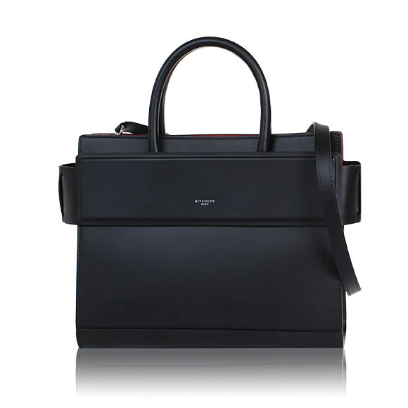 GIVENCHY ホライゾンスモール 27&nbsp;x22&nbsp;x10cm(幅&nbsp;x 高さ&nbsp;x マチ)