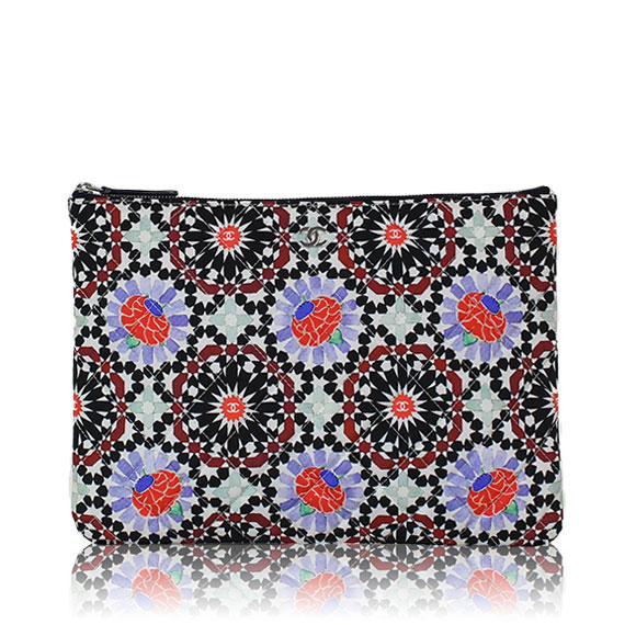 CHANEL クラッチバッグ 26&nbsp;x19&nbsp;x1cm(幅&nbsp;x 高さ&nbsp;x マチ)