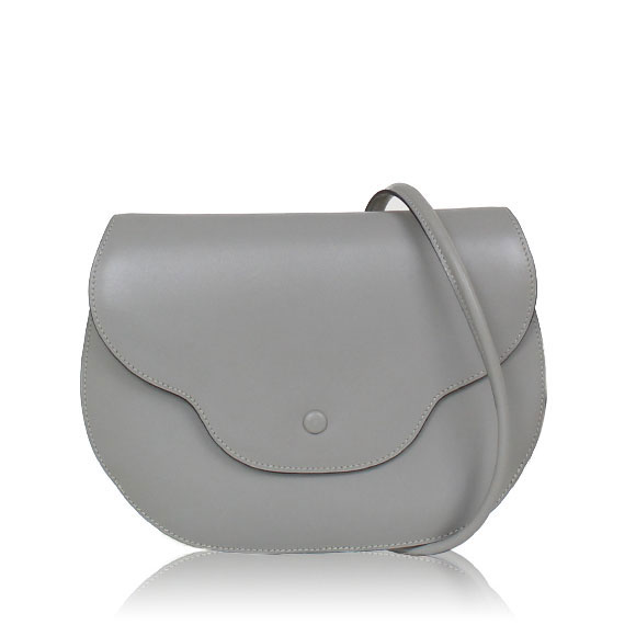 HERMES ポーラ 21&nbsp;x16&nbsp;x1cm(幅&nbsp;x 高さ&nbsp;x マチ)