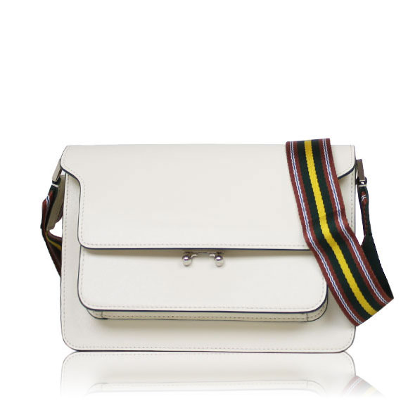 MARNI トランク 22&nbsp;x15&nbsp;x11cm(幅&nbsp;x 高さ&nbsp;x マチ)